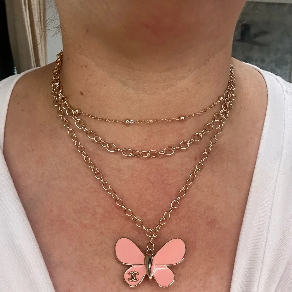 You Pick ⛏️🌟 White or Pink Butterfly Chanel Zipper pull on gold Necklace - Picture 8 of 8